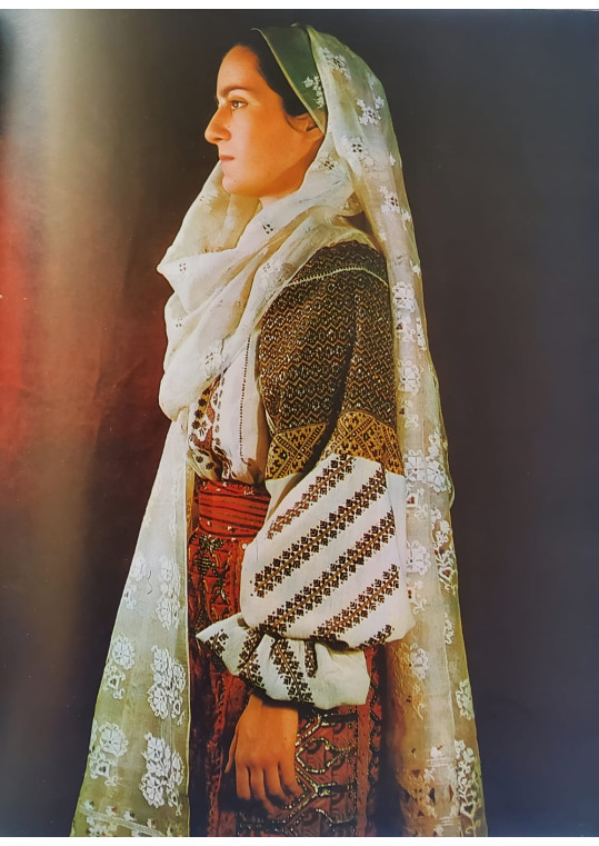 România Din tezaurul portului popular tradițional 1977 - Tancred Bănățeanu